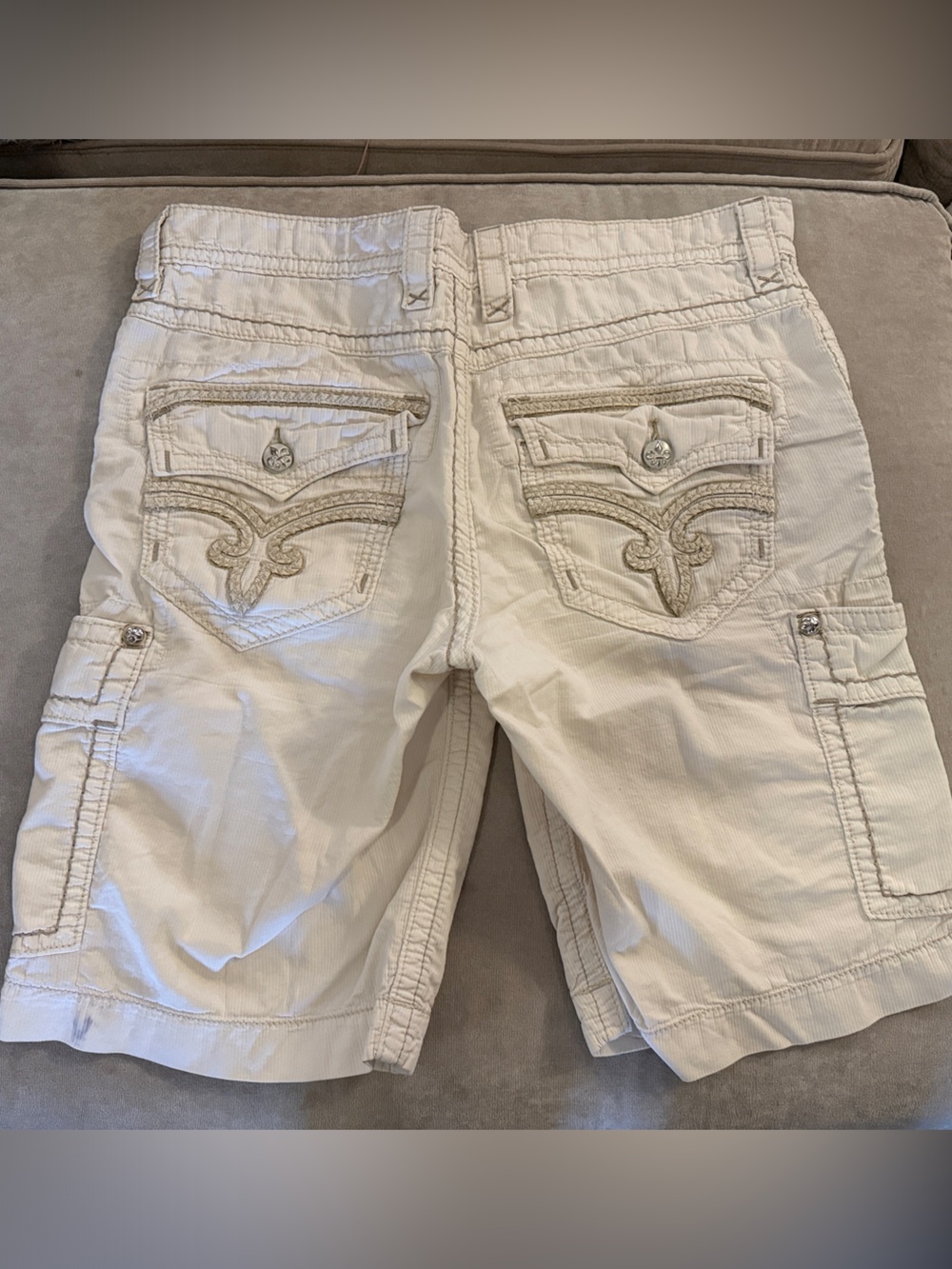 Rock Revival Men's Off-White Cargo Shorts with Embroidered Back Pockets